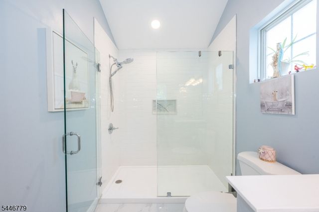 20 Bobolink Ct, Wayne Twp., NJ 07470