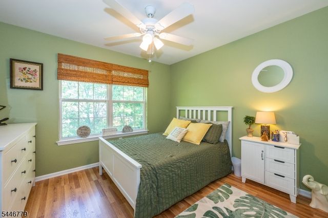 20 Bobolink Ct, Wayne Twp., NJ 07470