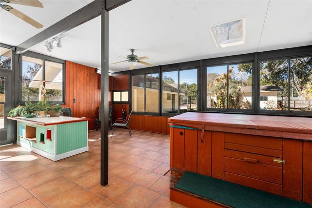 14904 NE 143RD TERRACE, Waldo, FL 32694