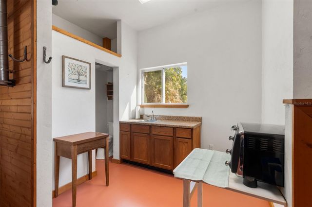 14904 NE 143RD TERRACE, Waldo, FL 32694