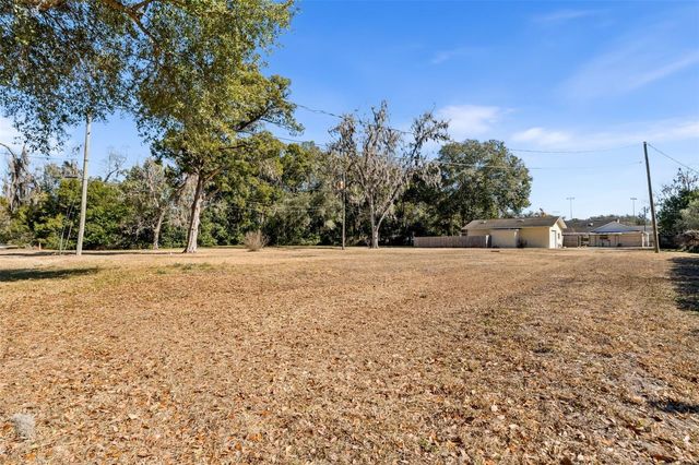 14904 NE 143RD TERRACE, Waldo, FL 32694