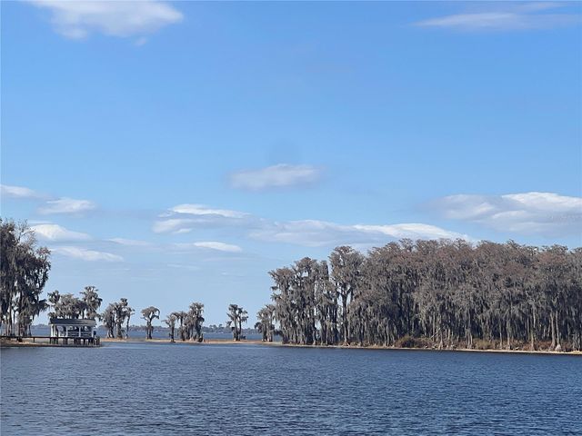 14904 NE 143RD TERRACE, Waldo, FL 32694