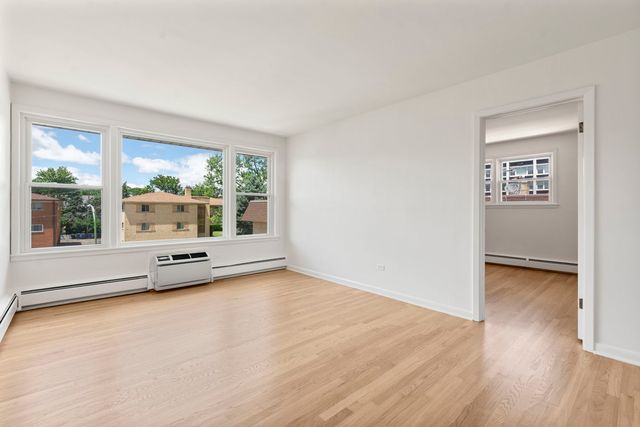5947 N Odell Avenue 2N, Chicago, IL 60631