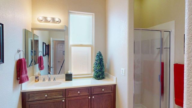 4112 Tanner Ct, Denair, CA 95316