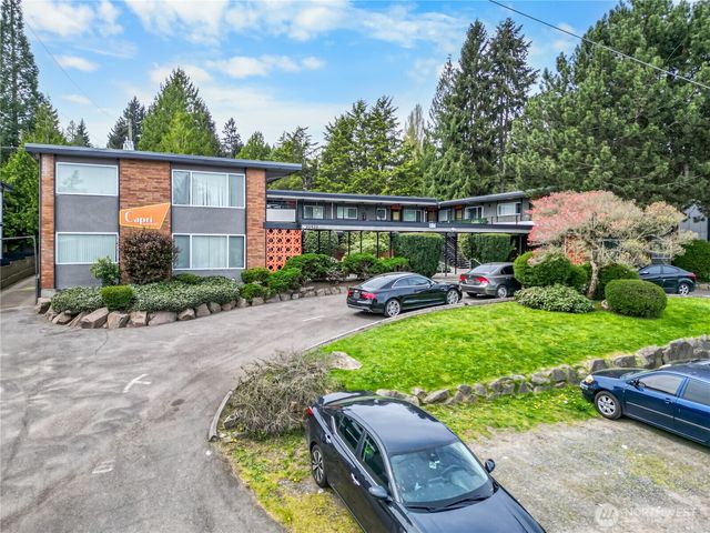 11521 26th Avenue NE, Seattle, WA 98125