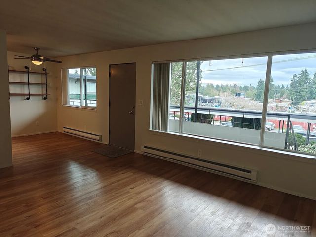 11521 26th Avenue NE, Seattle, WA 98125