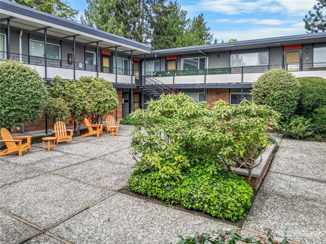 11521 26th Avenue NE, Seattle, WA 98125