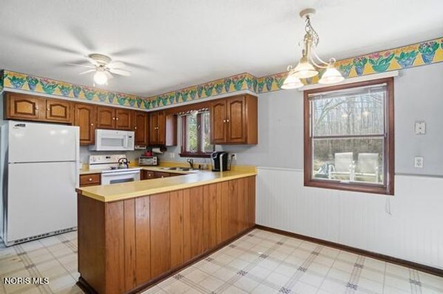 7820 Yawberg Road, Whitehouse, OH 43571