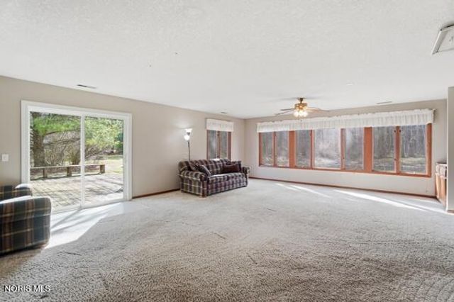 7820 Yawberg Road, Whitehouse, OH 43571