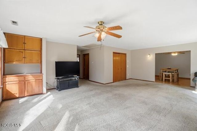 7820 Yawberg Road, Whitehouse, OH 43571