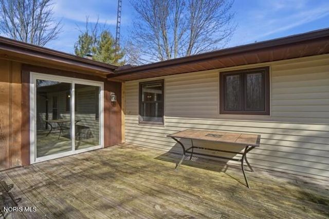 7820 Yawberg Road, Whitehouse, OH 43571