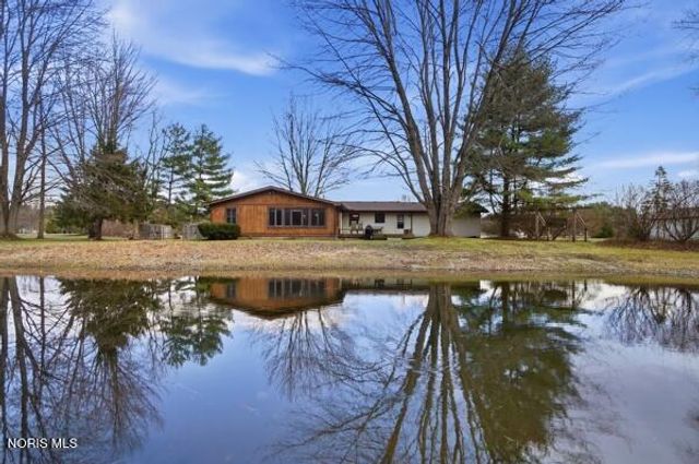 7820 Yawberg Road, Whitehouse, OH 43571
