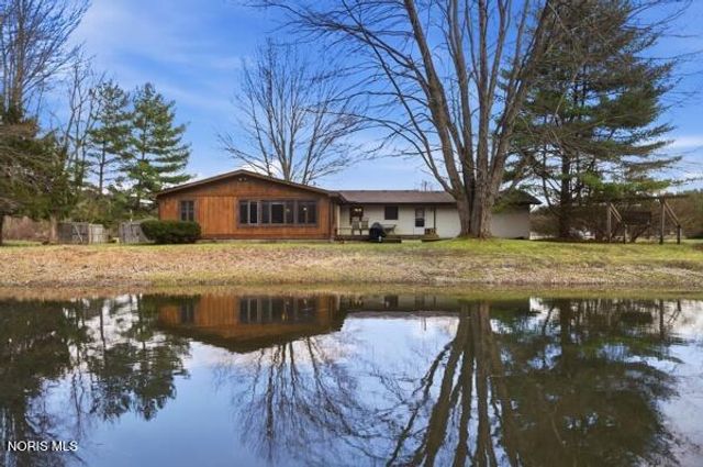 7820 Yawberg Road, Whitehouse, OH 43571