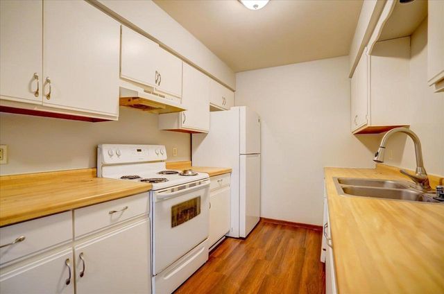 58 Sunfish Court, Madison, WI 53713