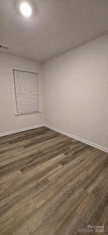 8017 Murray Branch Drive, Charlotte, NC 28216