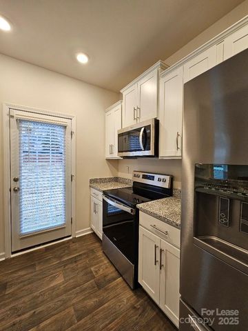 8017 Murray Branch Drive, Charlotte, NC 28216