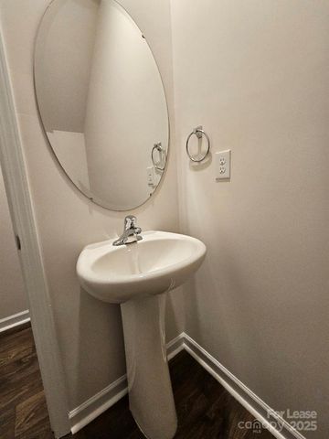 8017 Murray Branch Drive, Charlotte, NC 28216