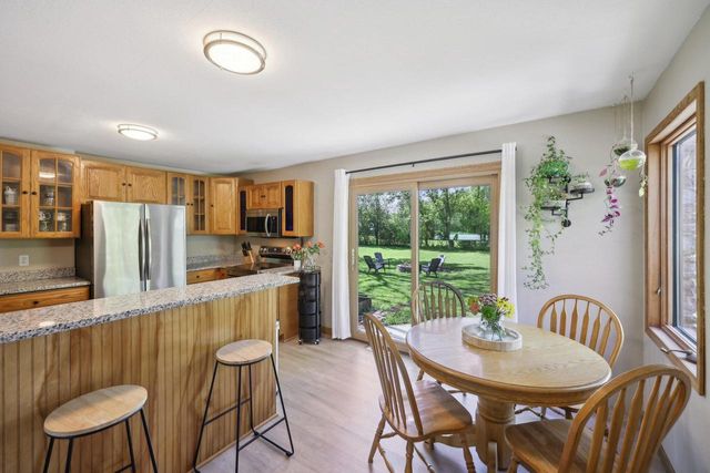 12425 W Cleveland AVENUE, New Berlin, WI 53151