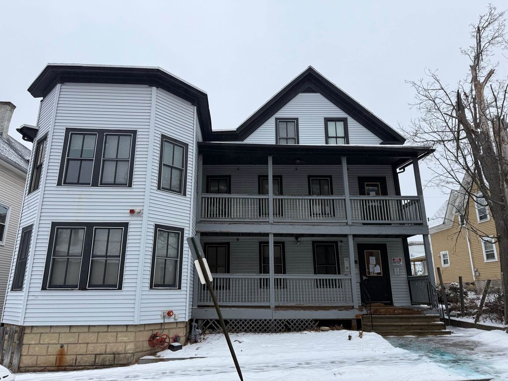 194 Spruce Street, Manchester, NH 03103