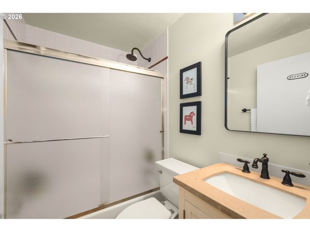 16038 REESE Rd, Lake Oswego, OR 97035