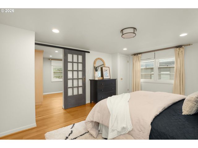 16038 REESE Rd, Lake Oswego, OR 97035