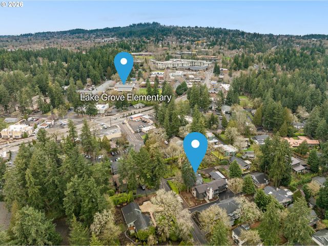 16038 REESE Rd, Lake Oswego, OR 97035