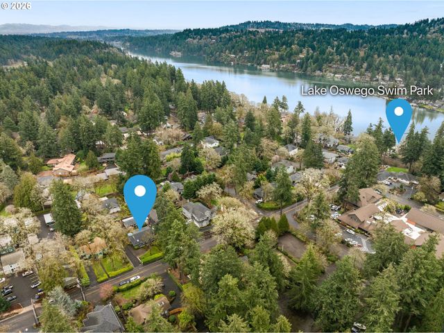 16038 REESE Rd, Lake Oswego, OR 97035