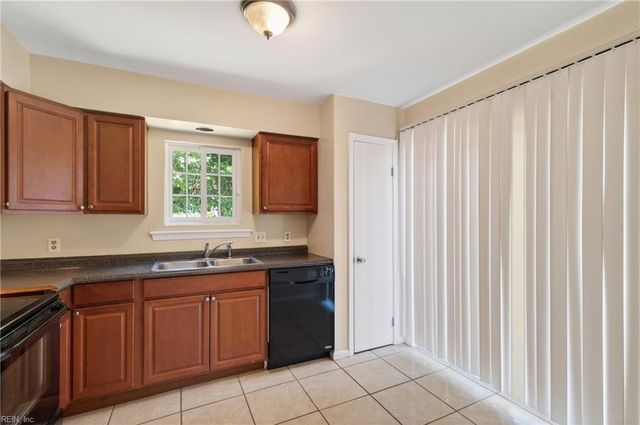 331 47th ST, Newport News, VA 23607