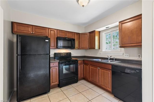331 47th ST, Newport News, VA 23607