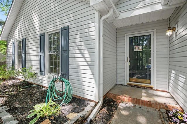 9520 Jefferson Valley Drive, Rural Hall, NC 27045