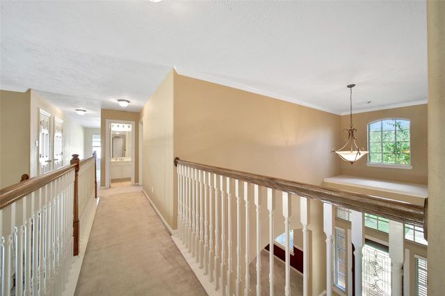 12802 Mossy Ledge Drive, Tomball, TX 77377