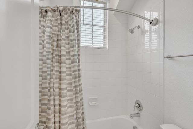 8041 Pine Island Way, Mckinney, TX 75071