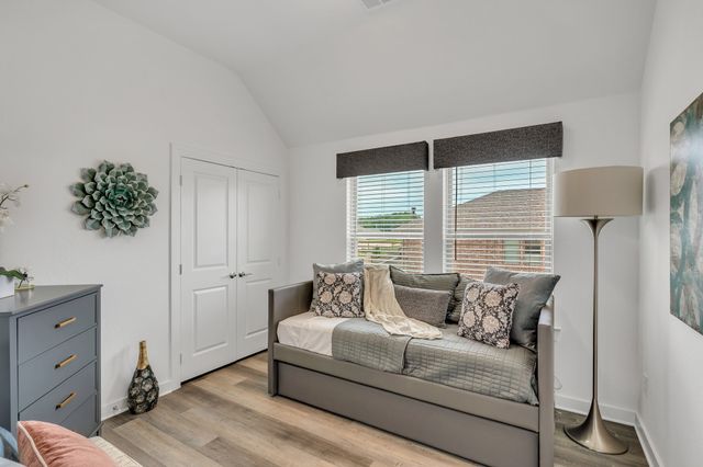 8041 Pine Island Way, Mckinney, TX 75071