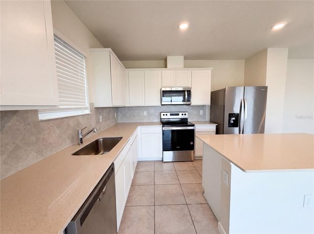 7768 SYRACUSE DRIVE, Clermont, FL 34714