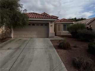 6668 Arctic Breeze Street, North Las Vegas, NV 89084