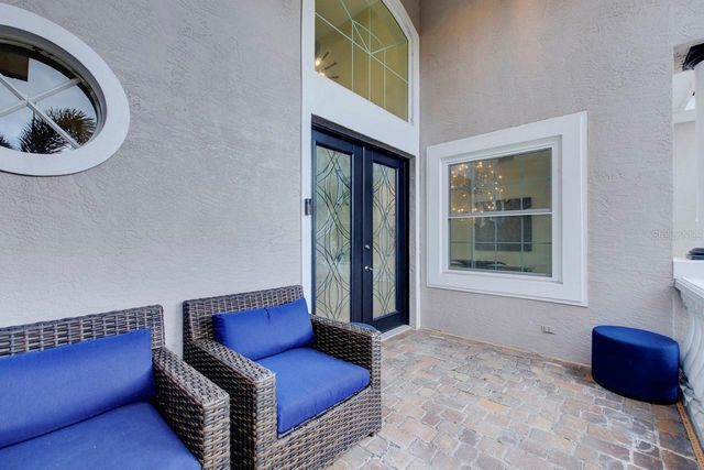 6113 PASADENA POINT BOULEVARD, Gulfport, FL 33707
