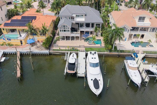 6113 PASADENA POINT BOULEVARD, Gulfport, FL 33707