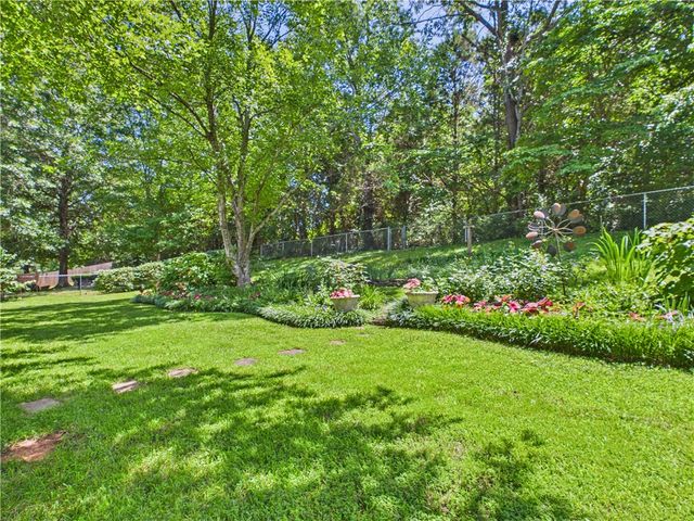 1616 Windsor Drive, Harrison, AR 72601