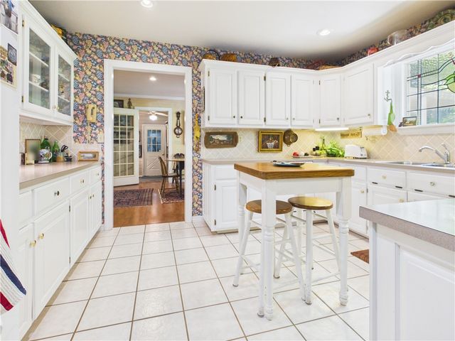 1616 Windsor Drive, Harrison, AR 72601