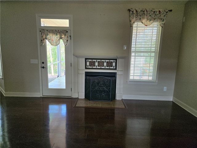 304 Knoll View, Seneca, SC 29678