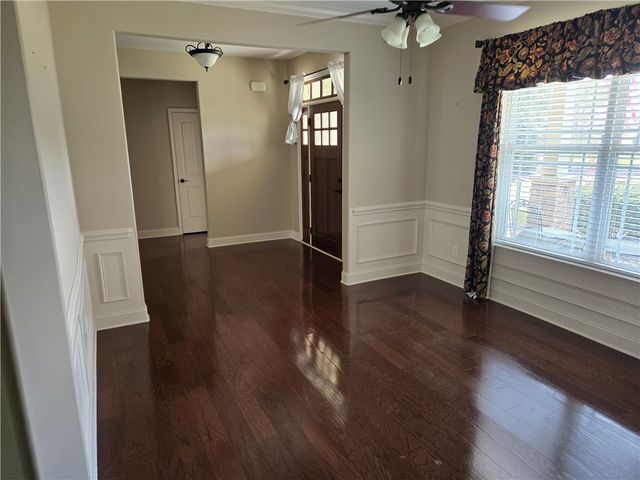 304 Knoll View, Seneca, SC 29678