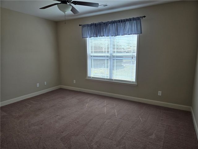 304 Knoll View, Seneca, SC 29678