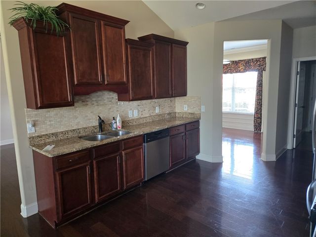 304 Knoll View, Seneca, SC 29678