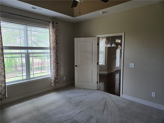 304 Knoll View, Seneca, SC 29678