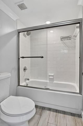8 Royal Palm Way 203, Boca Raton, FL 33432