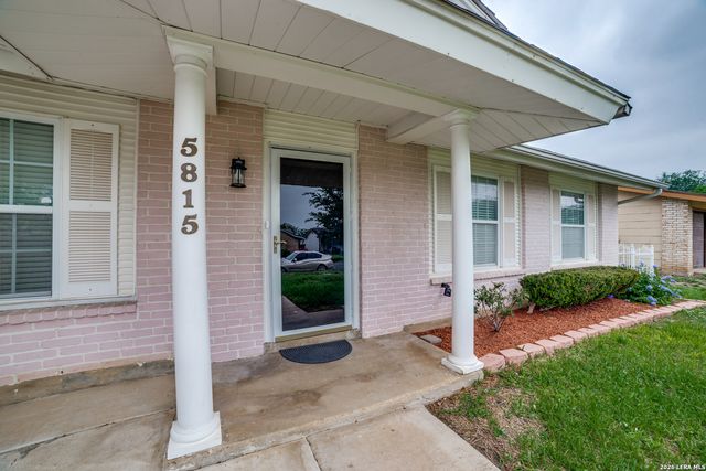 5815 FAWN VALLEY DR, San Antonio, TX 78242