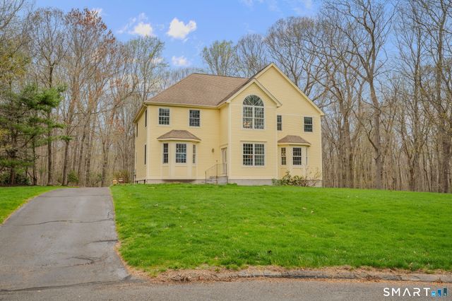 38 Jeremy Drive, East Lyme, CT 06333