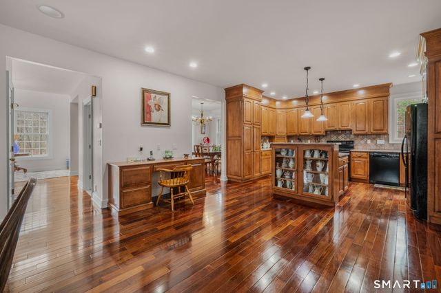 38 Jeremy Drive, East Lyme, CT 06333