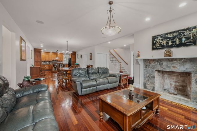 38 Jeremy Drive, East Lyme, CT 06333