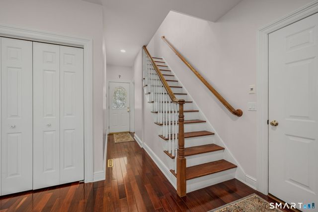 38 Jeremy Drive, East Lyme, CT 06333